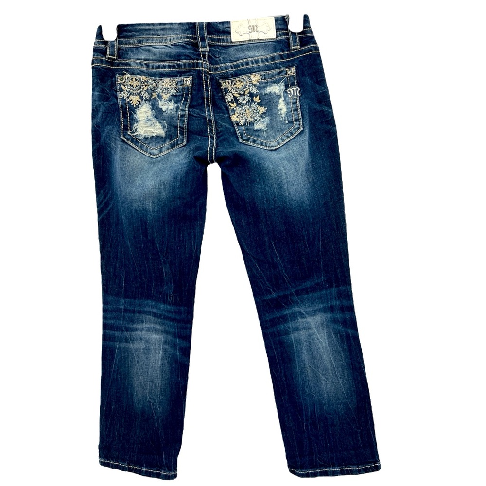 Miss Me Cropped embroidered  Distressed Jeans SZ 27